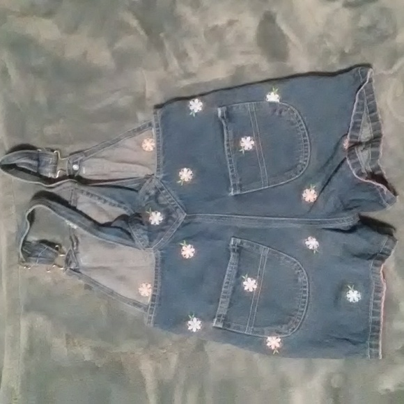 Girl's Denim Overall Shorts - Picture 3 of 4